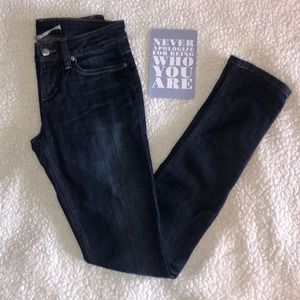 Joe’s Jeans “Chelsea fit”